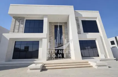 Villa - 4 Bedrooms - 6 Bathrooms for rent in Al Aweer 1 - Al Aweer - Dubai