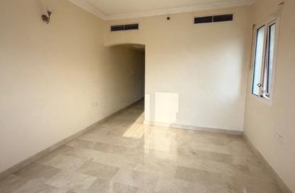 Apartment - Studio - 1 for rent in Al Hayl - Fujairah