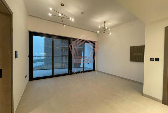 67437200 - Property Main Image