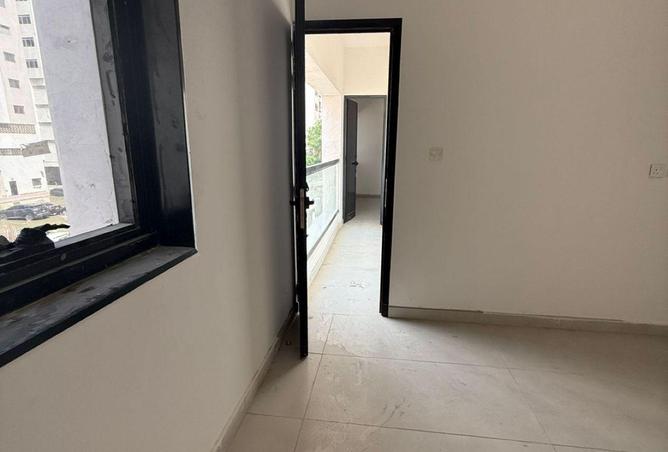 82804594 - صورة العقار 2