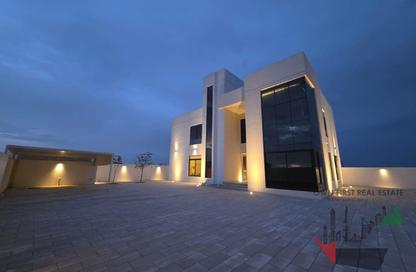 Villa - 5 - 6 for rent in Madinat Hind 3 - Dubai