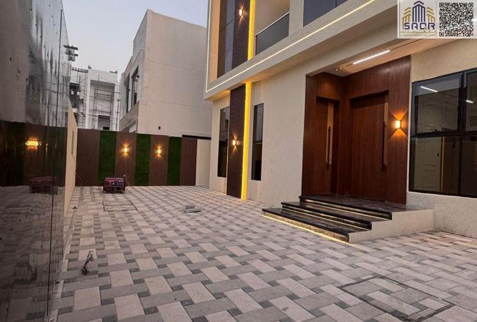 94019535 - Property Image 2