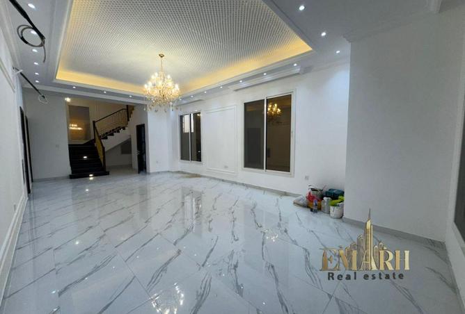 104246621 - Property Image 2