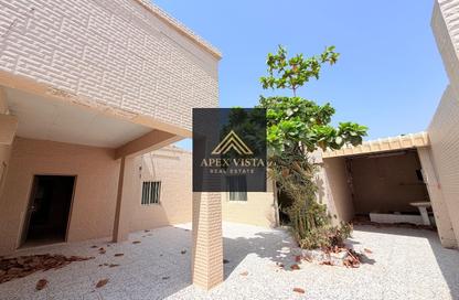 Villa - 4 - 3 for sale in Al Sabkha - Al Riqqa - Sharjah
