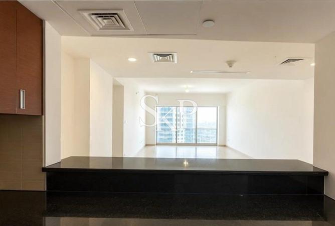 1-bed apartment in The Gate Tower 3 · Community view — photo 2