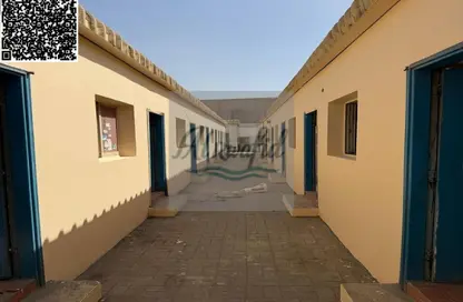 Labor Camp - Studio - 7+ Bathrooms for rent in Industrial Area 10 - Sharjah Industrial Area - Sharjah Labor Camp - Studio - 7+ Bathrooms for rent in Industrial Area 10 - Sharjah Industrial Area - Sharjah