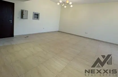 Apartment - 2 Bedrooms - 2 Bathrooms for rent in Azizi Liatris - Al Furjan - Dubai