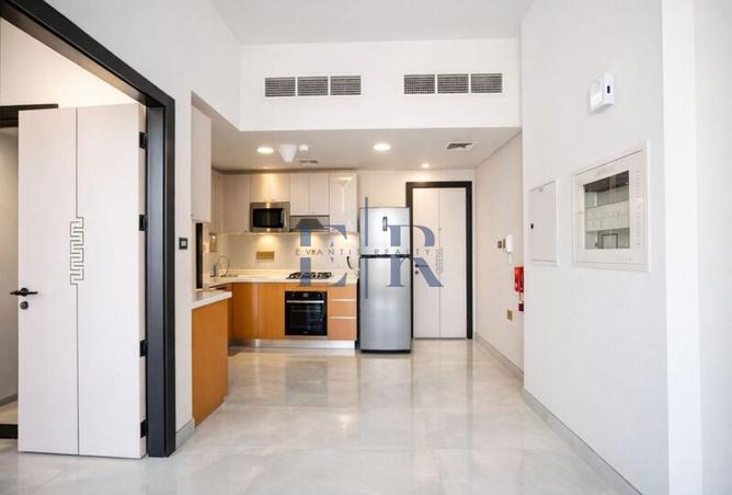 92718563 - Property Image 2