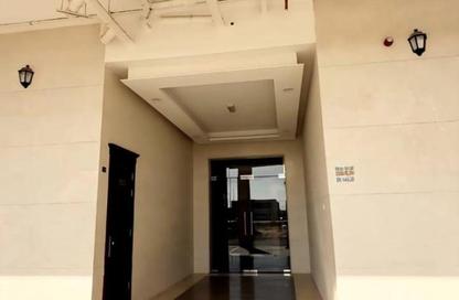 عمارة بالكامل - غرفة نوم - 2 حمامات للبيع في فيلا الحوشي - حوشي - البادي - الشارقة