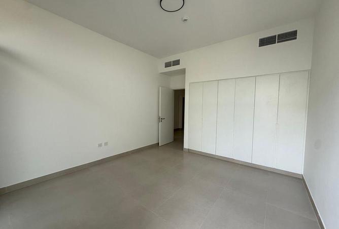 68667392 - صورة العقار 3