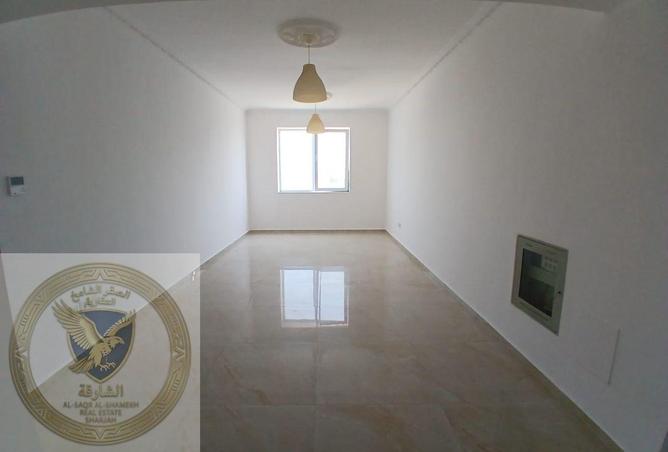 121544706 - Property Image 2
