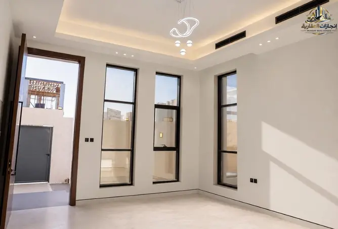157378723 - Property Image 3
