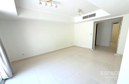Villa - 2 Bedrooms - 2 Bathrooms for rent in Springs 3 - The Springs - Dubai
