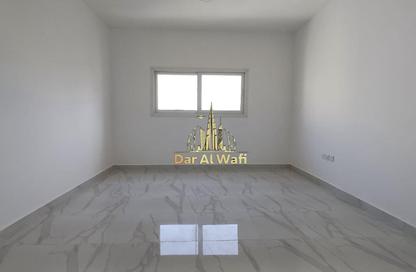 شقة - غرفة نوم - 2 حمامات للايجار في شارع تالياتلا ​ - النهدة - الشارقة