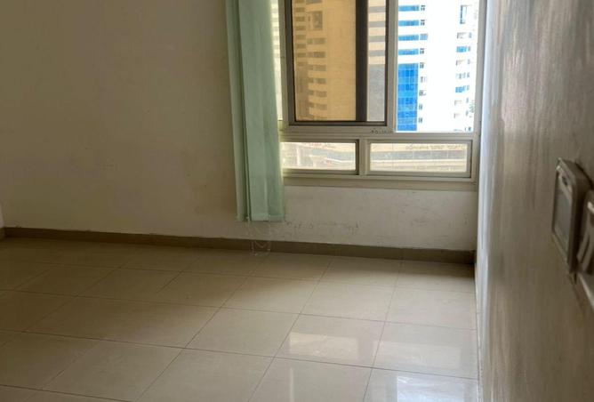 69890329 - صورة العقار 2