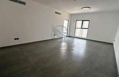 Apartment - 3 - 5 for rent in Al Majaz 3 - Al Majaz - Sharjah