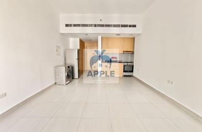 Apartment - Studio - 1 for rent in Al Mamsha - Muwaileh - Sharjah Apartment - Studio - 1 for rent in Al Mamsha - Muwaileh - Sharjah