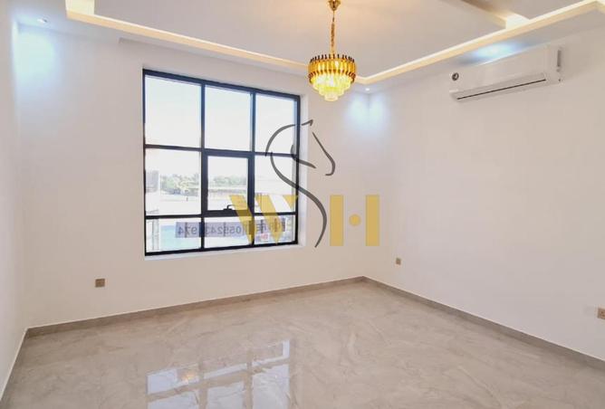 124719308 - Property Image 3