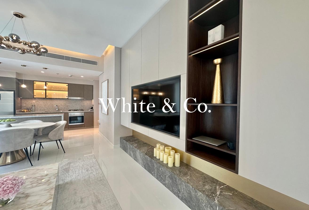 Fully Upgraded | Sea View | Private Beach photo 5