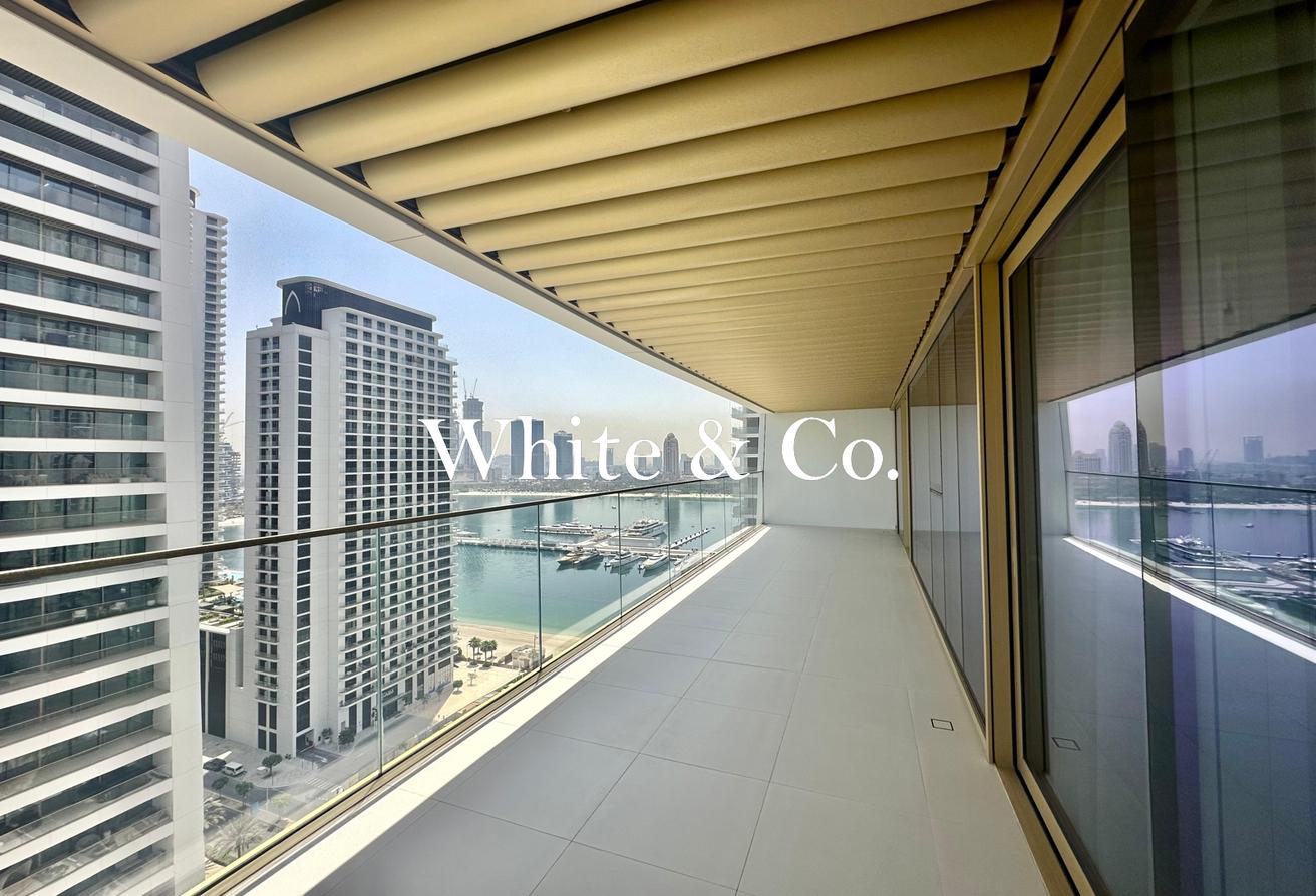 Fully Upgraded | Sea View | Private Beach photo 16