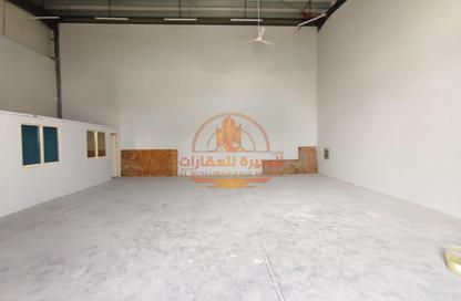 Warehouse - Studio - 1 for rent in Al Sajaa S - Al Sajaa - Sharjah