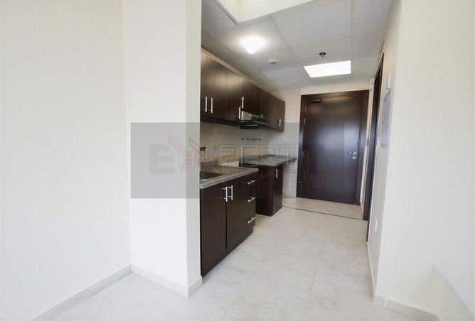 82810326 - Property Image 3