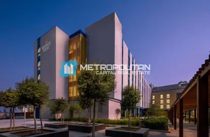 Apartment - 1 Bedroom - 2 Bathrooms for rent in Millennium Residences - Saadiyat Island - Abu Dhabi