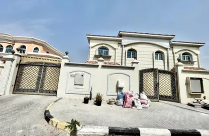 فيلا - 6 غرف نوم - 8 حمامات للايجار في العزرة - ضاحية الرقة - الشارقة
