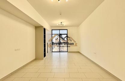 Apartment - Studio - 1 for rent in Al Jaddaf Avenue - Al Jaddaf - Dubai Apartment - Studio - 1 for rent in Al Jaddaf Avenue - Al Jaddaf - Dubai