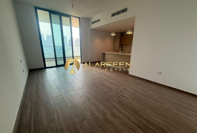 77394769 - Property Image 2