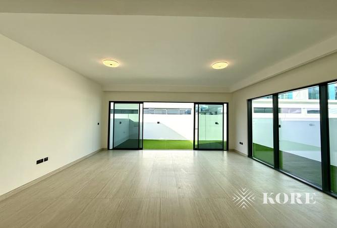 54391347 - صورة العقار 2