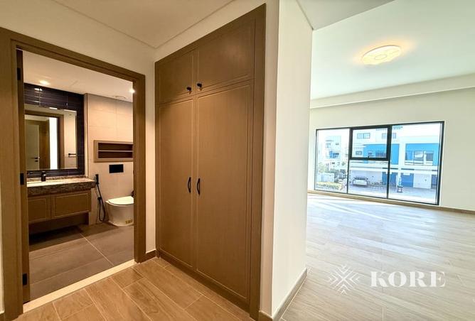 54391347 - صورة العقار 3