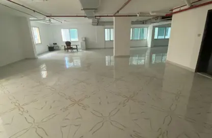 مكتب - استوديو - 2 حمامات للايجار في 3 المويهات - المويهات - عجمان