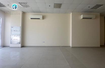 Shop - Studio - 1 Bathroom for rent in Khuzam - Ras Al Khaimah