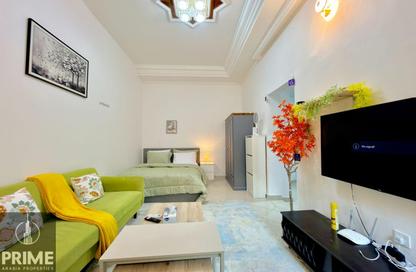Apartment - Studio - 1 for rent in Al Dhafrah Street - Al Mushrif - Abu Dhabi