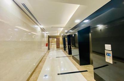 Apartment - 3 - 4 for rent in Wave tower - Corniche Road - Abu Dhabi