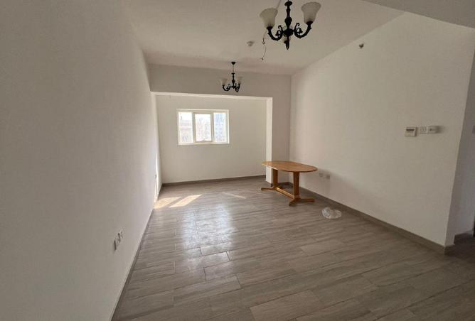 56966058 - Property Main Image