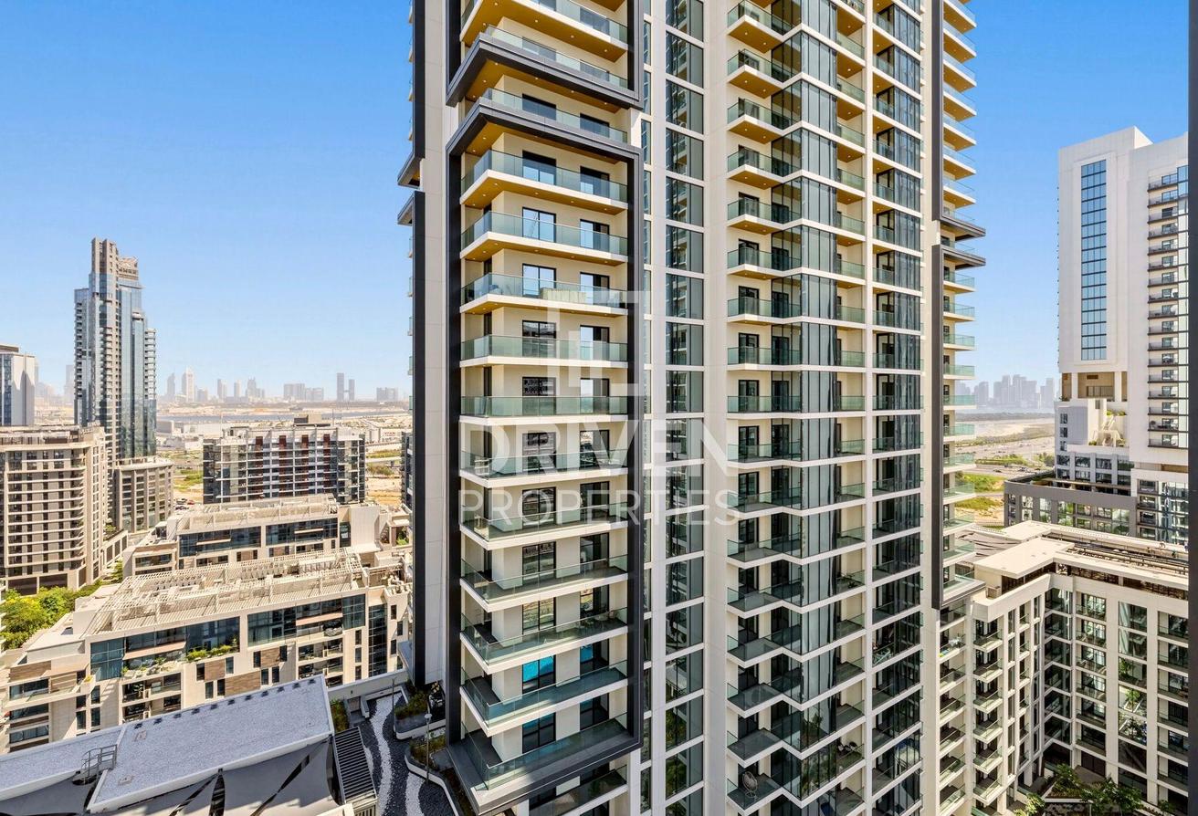 Brand New Unit | Appliance Included | Mid Floor photo 2