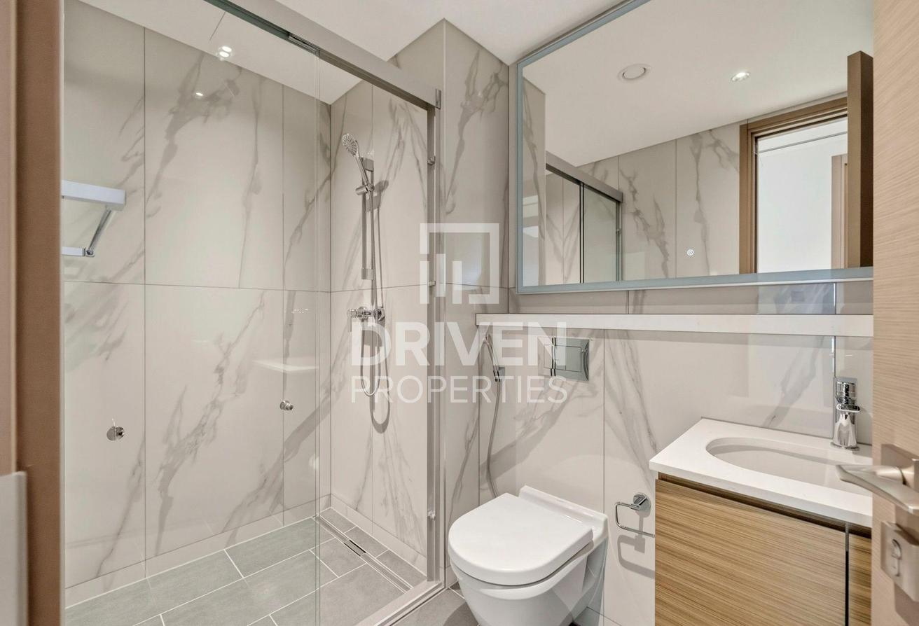 Brand New Unit | Appliance Included | Mid Floor photo 19