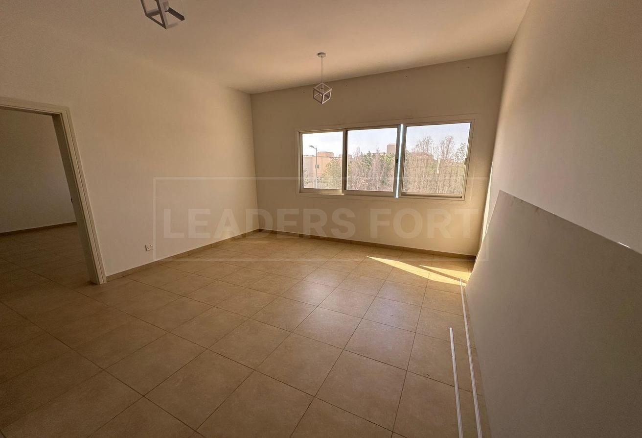 5BR Villa for Rent | Umm Suqeim 1 | Vacant photo 8