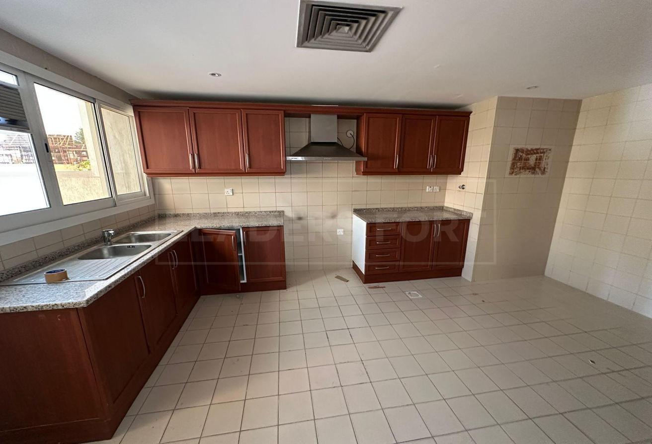 5BR Villa for Rent | Umm Suqeim 1 | Vacant photo 22