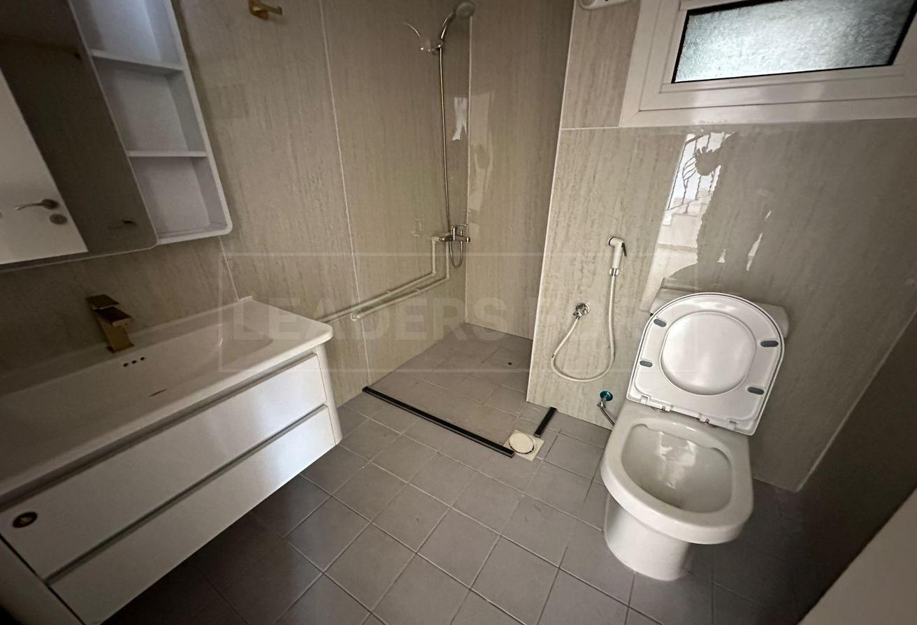 5BR Villa for Rent | Umm Suqeim 1 | Vacant photo 20