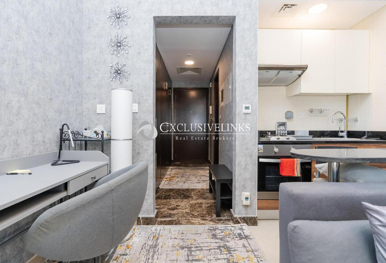 Furnished | Marina Views | Available 10th October photo 7