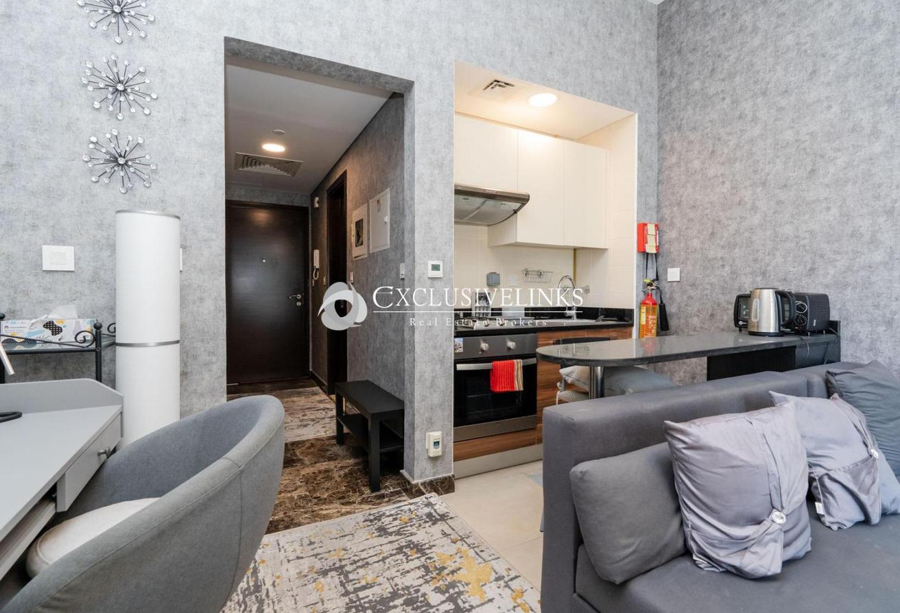 Furnished | Marina Views | Available 10th October photo 6