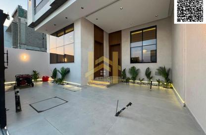 Villa - 4 - 6 for sale in Al Zaheya Gardens - Al Zahya - Ajman