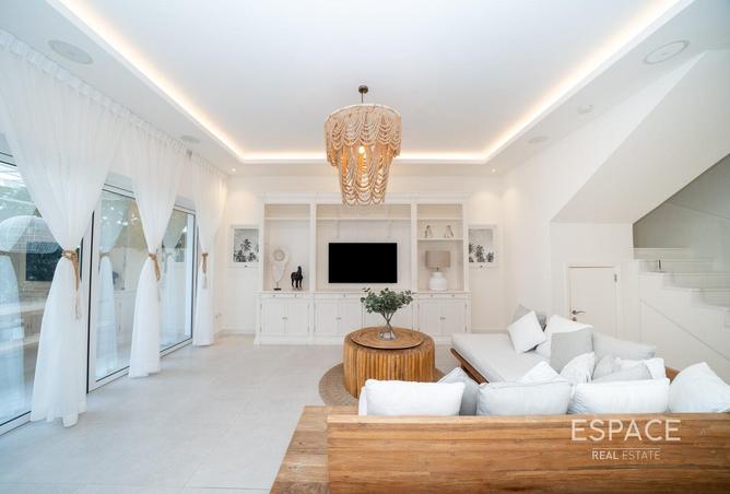 104671774 - Property Image 2