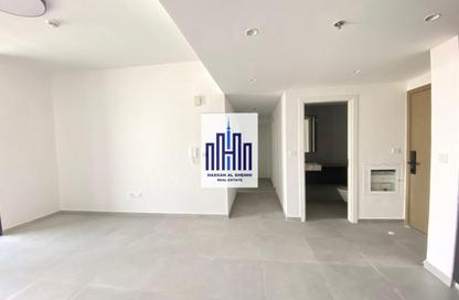 Apartment - 2 Bedrooms - 3 Bathrooms for rent in Tiraz 2 - Aljada - Sharjah