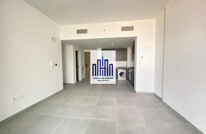 Apartment - 2 Bedrooms - 3 Bathrooms for rent in Tiraz 2 - Aljada - Sharjah Apartment - 2 Bedrooms - 3 Bathrooms for rent in Tiraz 2 - Aljada - Sharjah