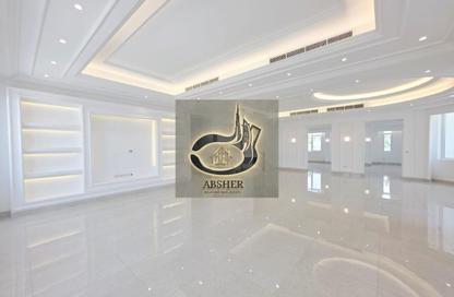 Villa - 6 Bedrooms - 7+ Bathrooms for rent in Nad Al Sheba 4 - Nad Al Sheba - Dubai Villa - 6 Bedrooms - 7+ Bathrooms for rent in Nad Al Sheba 4 - Nad Al Sheba - Dubai