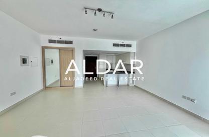 Apartment - Studio - 1 for rent in Oxford Building - District 14 - Jumeirah Village Circle - Dubai Apartment - Studio - 1 for rent in Oxford Building - District 14 - Jumeirah Village Circle - Dubai